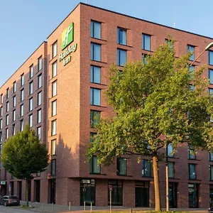 - - Berliner Tor, An Ihg 4* Hamburg