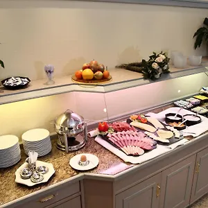 https://hotel-ambiente-munich.getmunichhotels.com