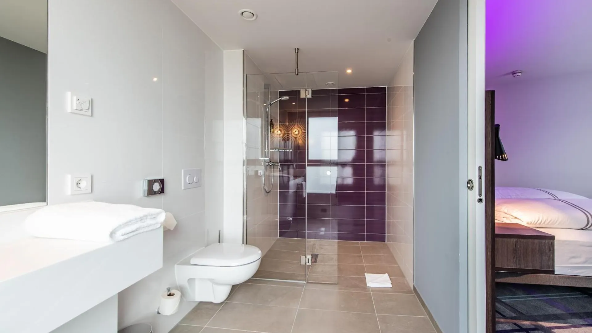 Premier Inn Stuttgart Feuerbach 3*,  Almanya